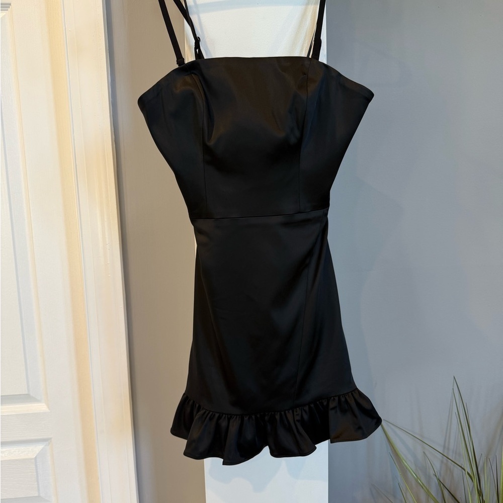 Dress the Population Black Sheath Mini Dress